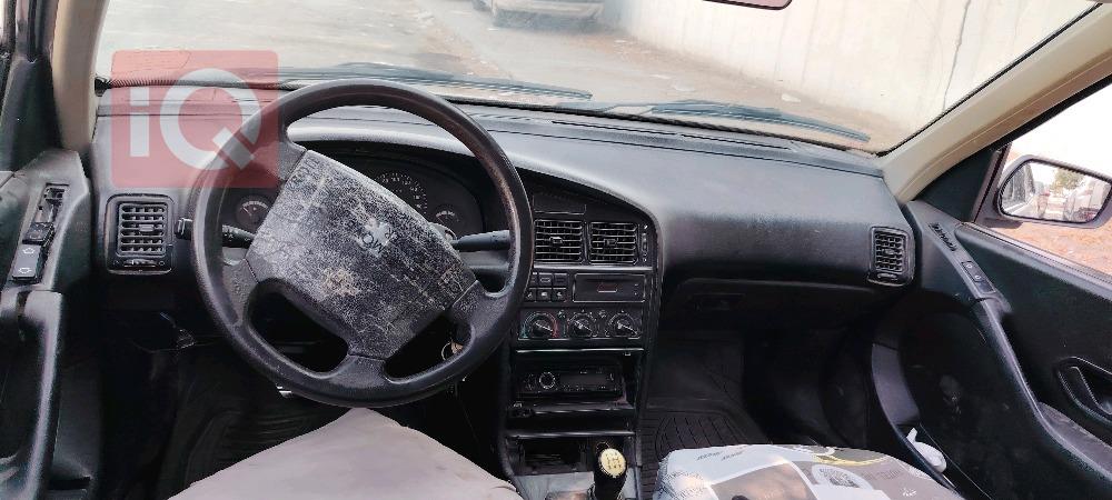Peugeot 405